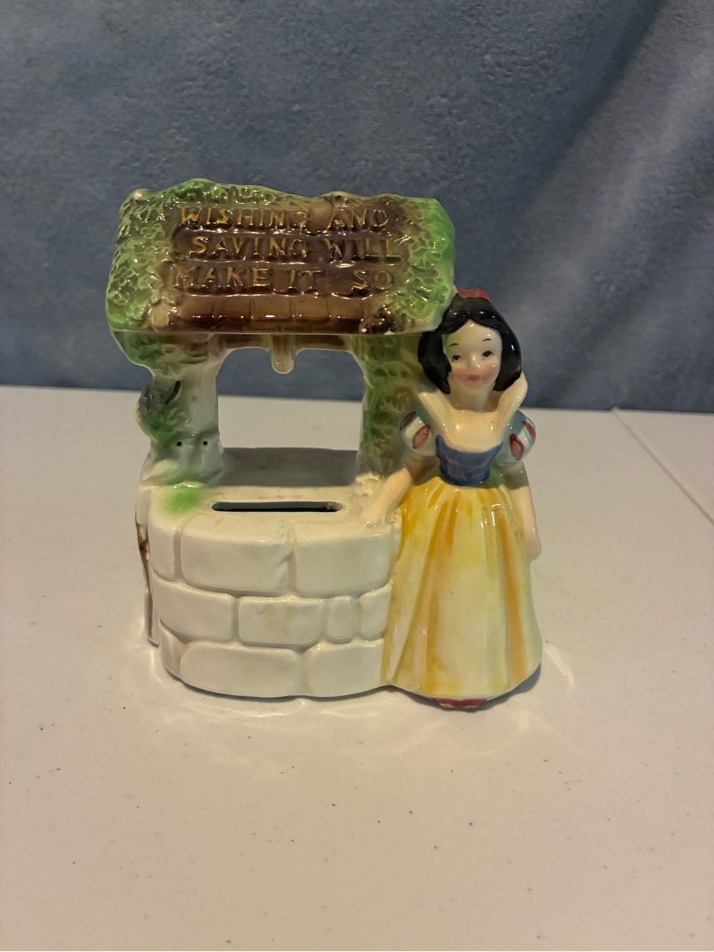 Vintage Disney Snow White Figurine Ceramic Wishing Well Piggy Bank